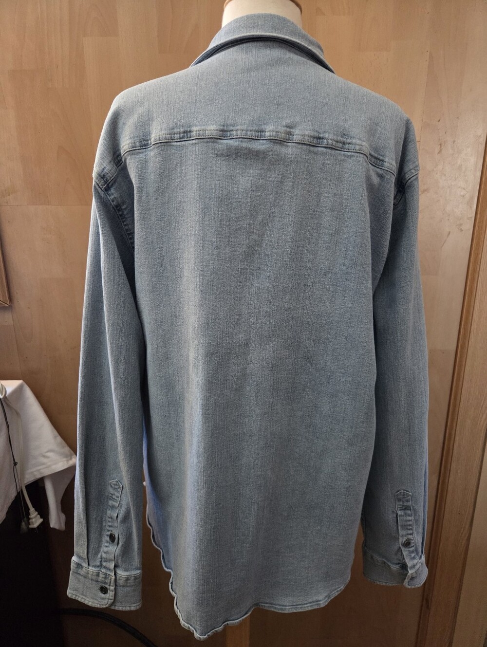 Men's FRYE Light Blue Denim Jacket - Men's XXL - Picture 3 of 6